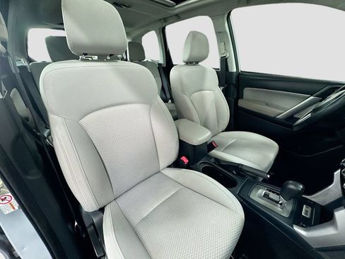 Used 2018 Subaru Forester 2.5i Premium w/ All-Weather Package AWD/4WD image 25