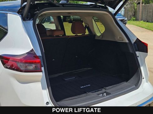 New 2026 Nissan Rogue Platinum AWD/4WD image 29