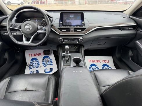 Used 2019 Nissan Altima 2.5 Platinum image 9