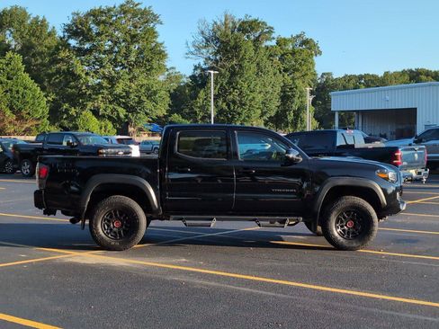 Used 2023 Toyota Tacoma TRD Pro AWD/4WD image 7