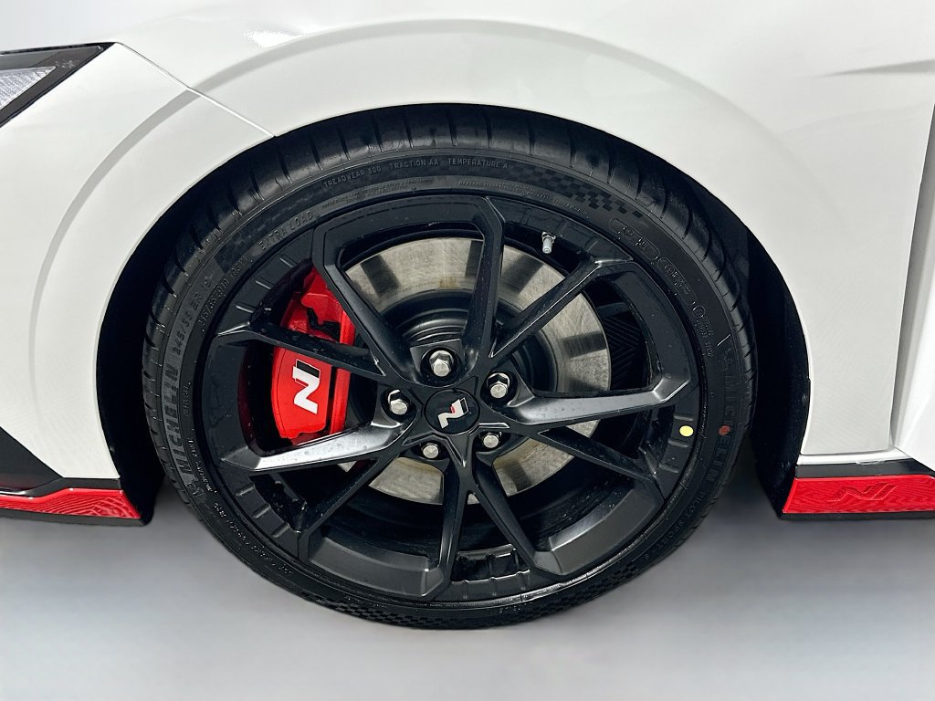 New 2026 Hyundai Elantra N FWD image 22