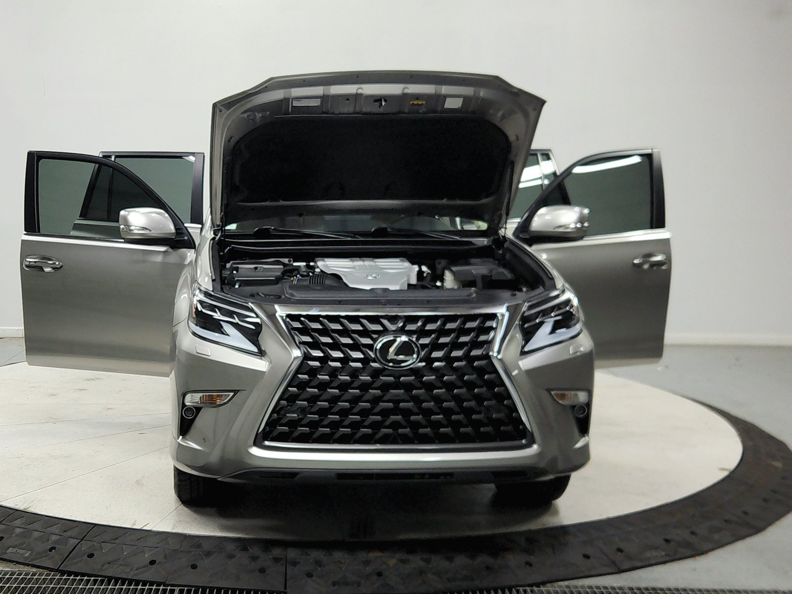 Used 2023 Lexus GX 460 Premium w/ Premium Package AWD/4WD image 11