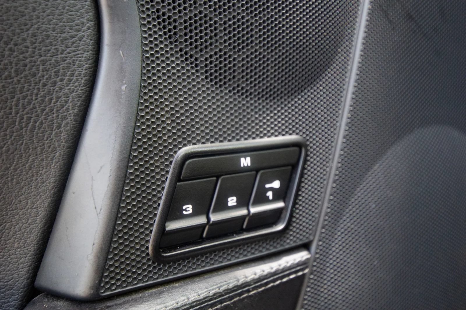 Used 2008 Porsche Boxster S RWD image 37