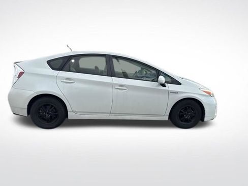 Used 2014 Toyota Prius Three w/ Solar Roof Package image 6