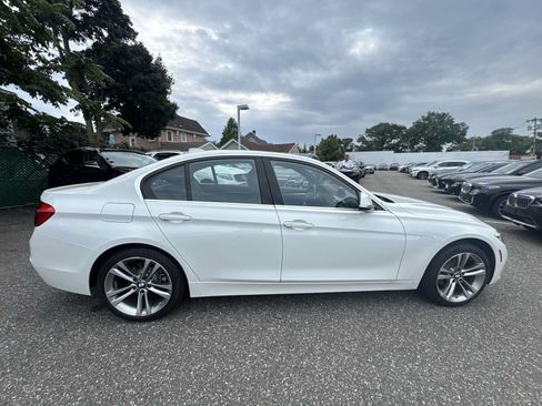 Used 2018 BMW 330i xDrive Sedan w/ Convenience Package AWD/4WD image 8