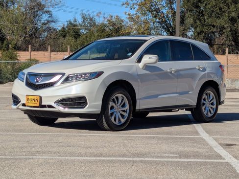 Used 2017 Acura RDX FWD w/ Technology Package image 8