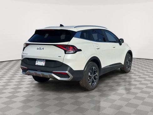 Used 2023 Kia Sportage EX image 7