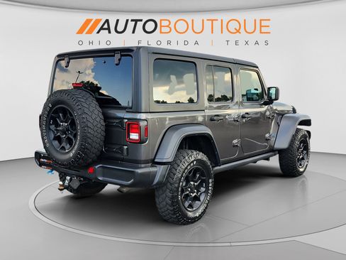 Used 2023 Jeep Wrangler Unlimited w/ Dual Top Group AWD/4WD image 6