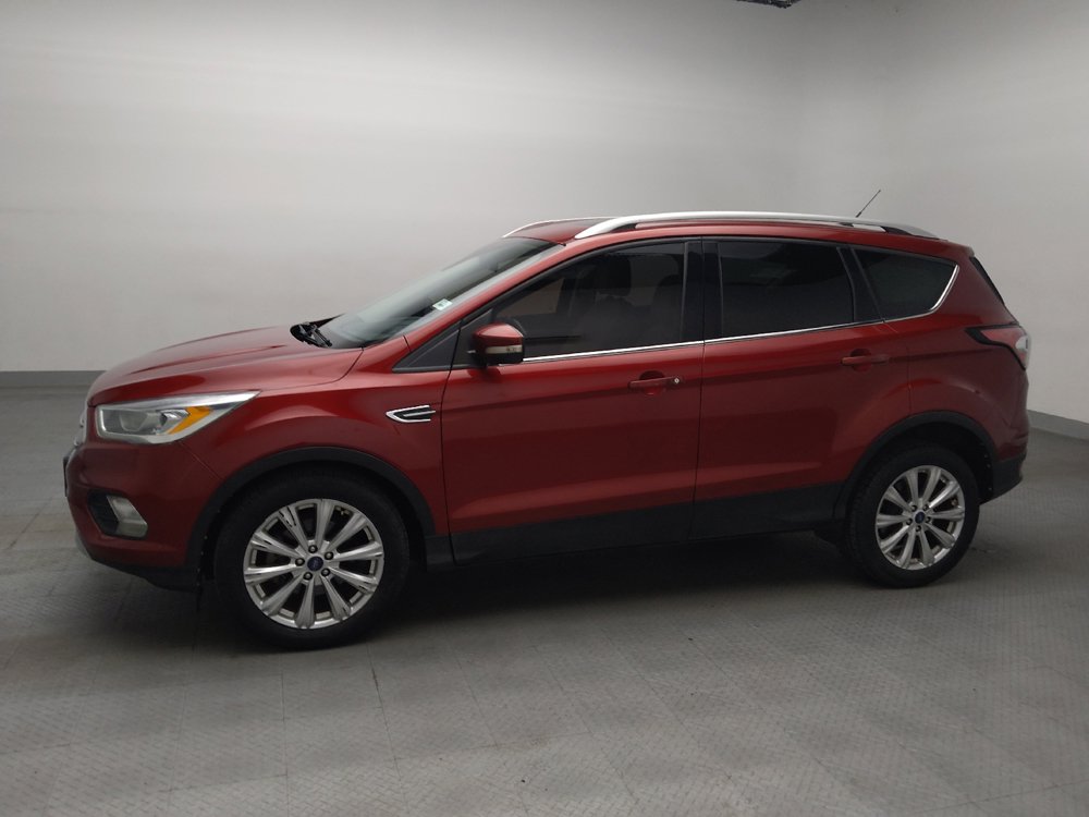 Used 2017 Ford Escape Titanium FWD image 2