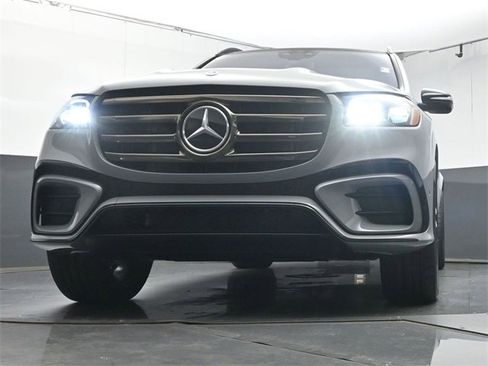 New 2026 Mercedes-Benz GLS 580 4MATIC image 35