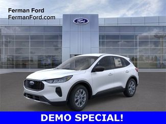 New 2025 Ford Escape Active image 1