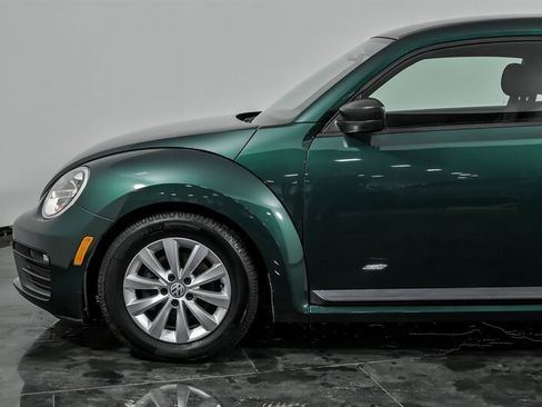 Used 2018 Volkswagen Beetle 2.0T S image 6