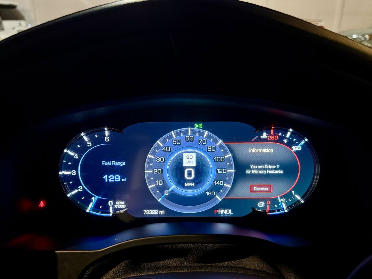 Used 2020 Cadillac Escalade Luxury AWD/4WD image 29