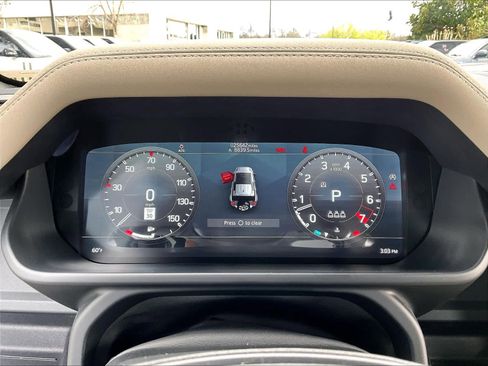 Used 2022 Land Rover Defender 110 X-Dynamic SE image 22