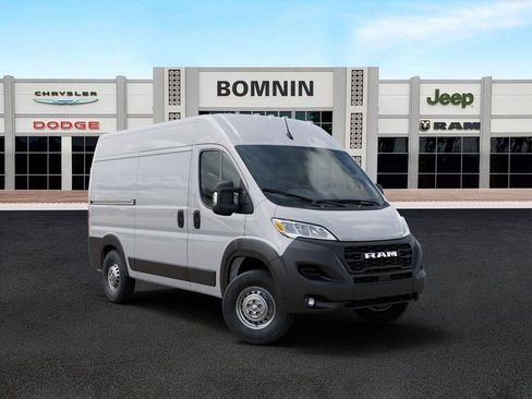 New 2026 RAM ProMaster 1500 w/ Convenience Group FWD image 5