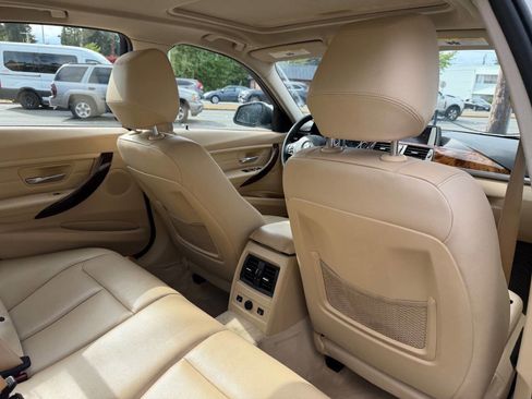 Used 2014 BMW 328d xDrive Sedan AWD/4WD image 25