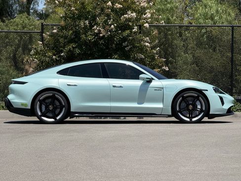 Certified 2023 Porsche Taycan GTS AWD/4WD image 8