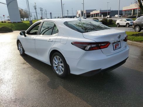 Certified 2023 Toyota Camry LE image 3