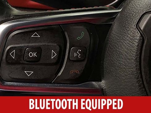 Used 2018 Jeep Wrangler Rubicon AWD/4WD image 9