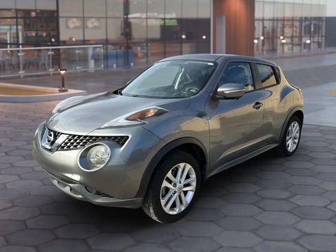Used 2015 Nissan Juke SL image 1