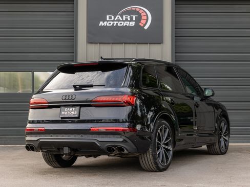 Used 2021 Audi SQ7 Premium Plus w/ Driver Assistance Package AWD/4WD image 7