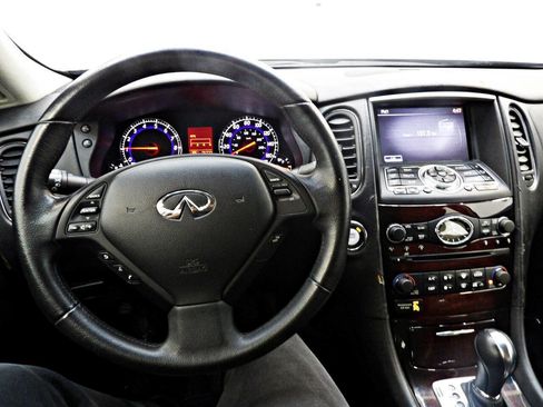 Used 2010 INFINITI EX35 Journey image 17