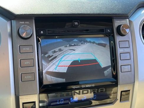 Used 2018 Toyota Tundra Limited w/ Limited Premium Package AWD/4WD image 24