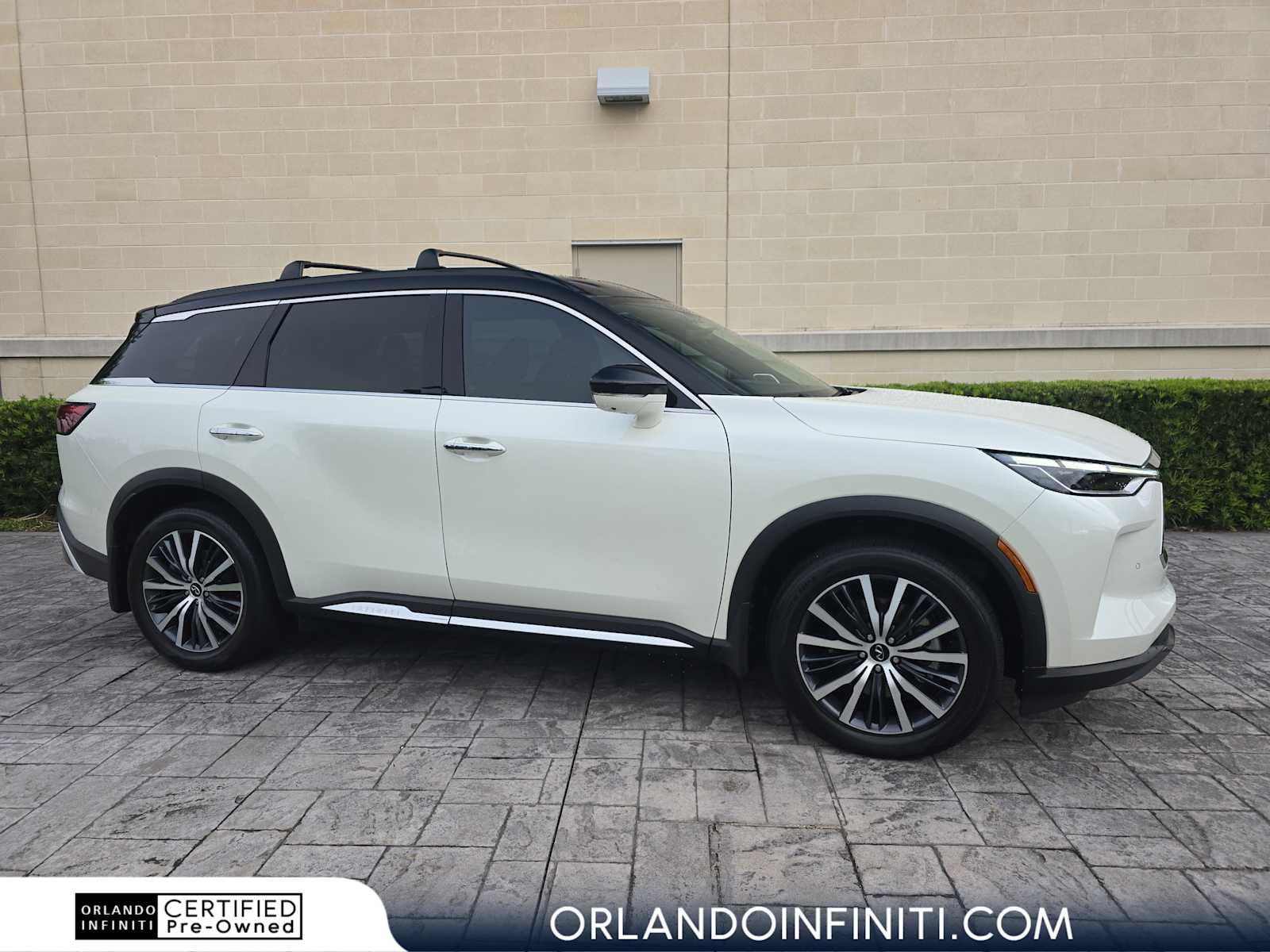 Certified 2024 INFINITI QX60 Autograph w/ Cargo Package AWD/4WD image 1