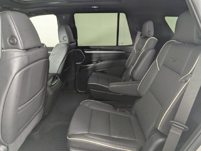 Used 2025 Cadillac Escalade Sport w/ Touring Package AWD/4WD image 21