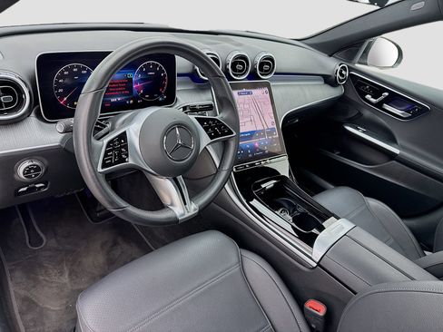 Used 2024 Mercedes-Benz C 300 Sedan image 7