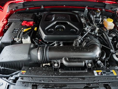 Used 2024 Jeep Wrangler Sport image 29