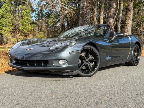 Used 2013 Chevrolet Corvette Convertible image 5