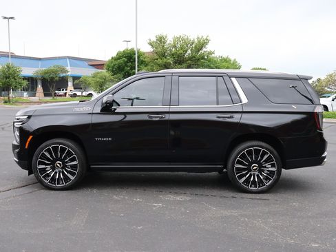 New 2026 Chevrolet Tahoe High Country AWD/4WD image 38