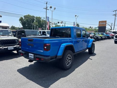 New 2026 Jeep Gladiator Rubicon w/ Steel Power Dome Hood Package AWD/4WD image 5