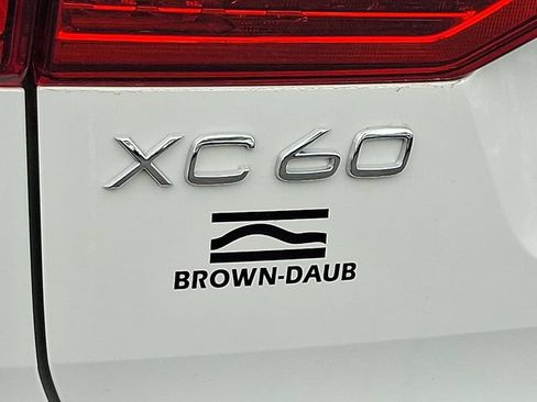 Used 2023 Volvo XC60 B5 Plus w/ Climate Package AWD/4WD image 29