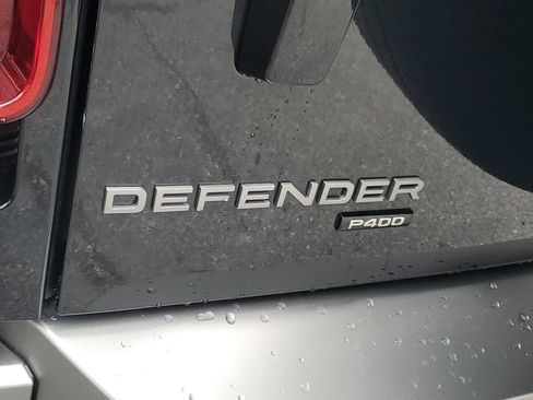 Used 2023 Land Rover Defender 110 X-Dynamic SE AWD/4WD image 26