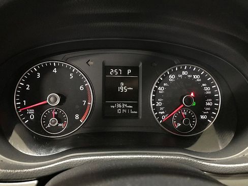 Used 2015 Volkswagen Passat 1.8T Limited Edition image 23