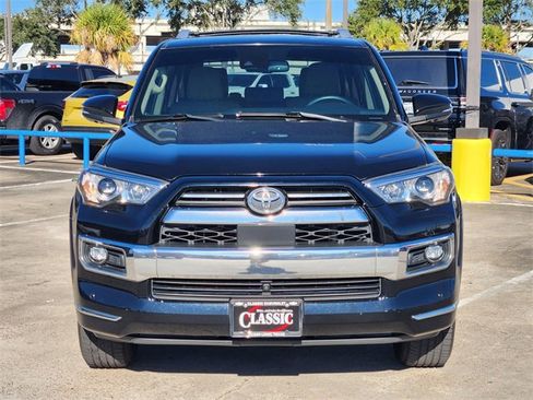 Used 2022 Toyota 4Runner Limited image 2