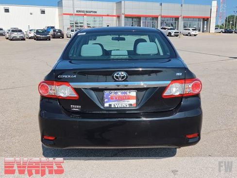 Used 2013 Toyota Corolla LE FWD image 24