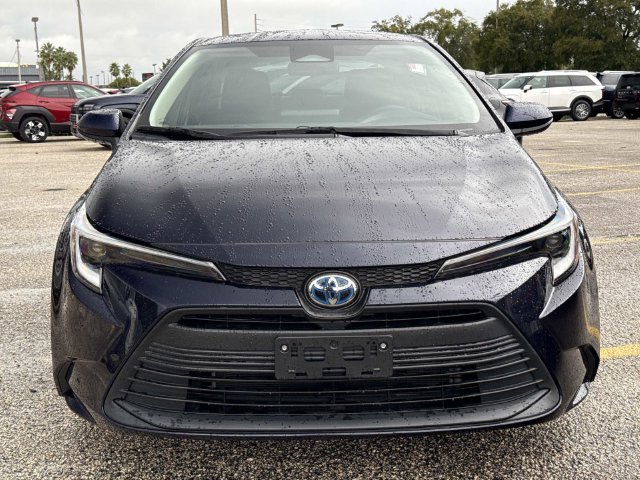 Used 2024 Toyota Corolla LE FWD image 8