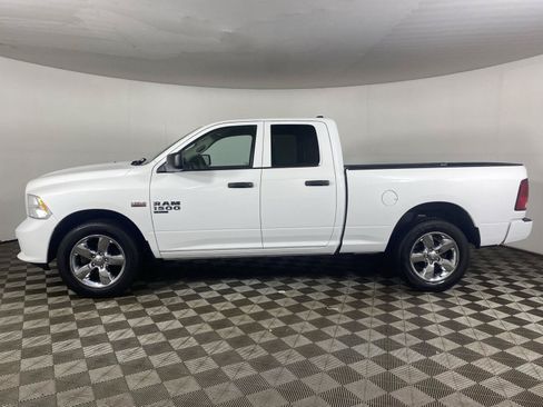 Used 2019 RAM 1500 Express w/ Express Value Package AWD/4WD image 4
