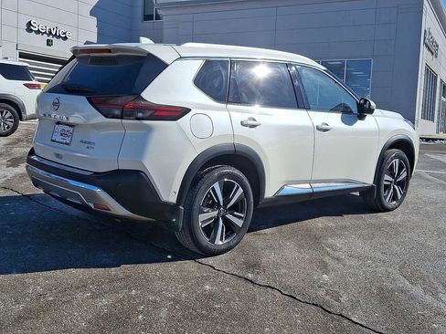 Certified 2023 Nissan Rogue Platinum image 7