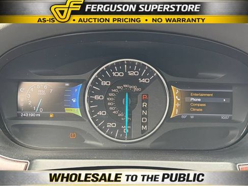 Used 2011 Ford Edge Limited FWD image 11