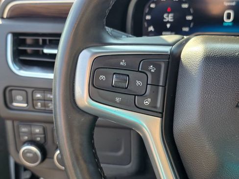 Used 2023 Chevrolet Tahoe Z71 w/ Luxury Package AWD/4WD image 32