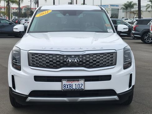 Used 2021 Kia Telluride LX image 3