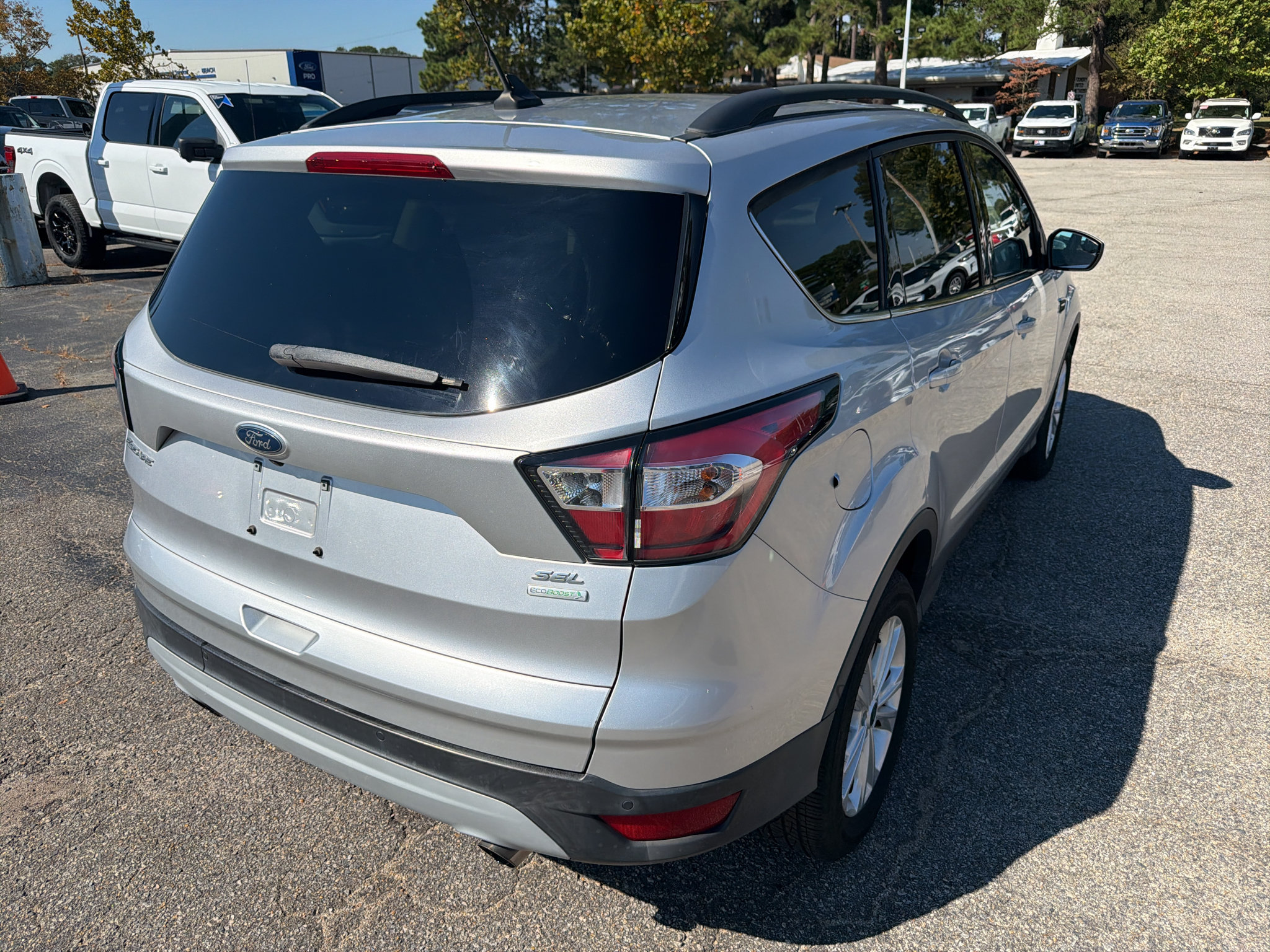 Used 2018 Ford Escape SEL FWD image 5