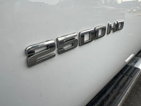 Used 2013 GMC Sierra 2500 W/T w/ Snow Plow Prep Package image 35