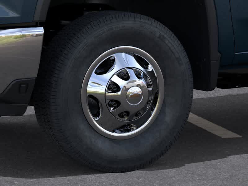New 2026 Chevrolet Silverado 3500 LT w/ Safety Package AWD/4WD image 9