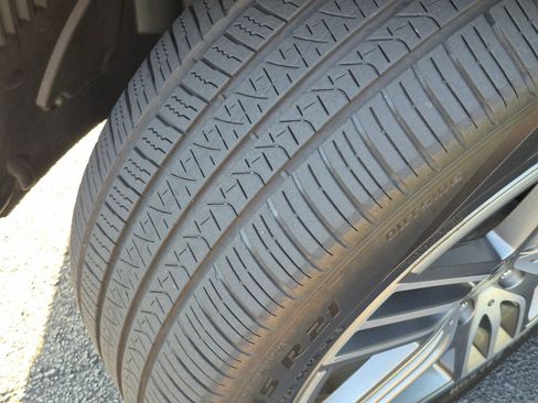 Certified 2024 Mercedes-Benz GLS 450 4MATIC image 12