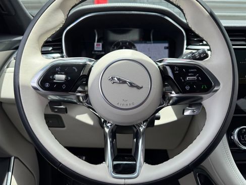 Used 2026 Jaguar F-PACE R-Dynamic S AWD/4WD image 34